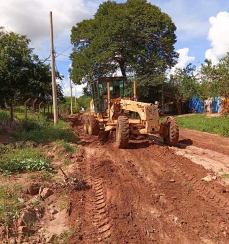 Novo Governo de Andradina faz recuperação de ruas em diversos bairros