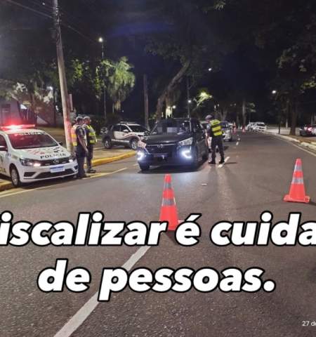 Operação Direção Segura Integrada entre Policiais Militares e Agentes do DETRAN em Araçauba
