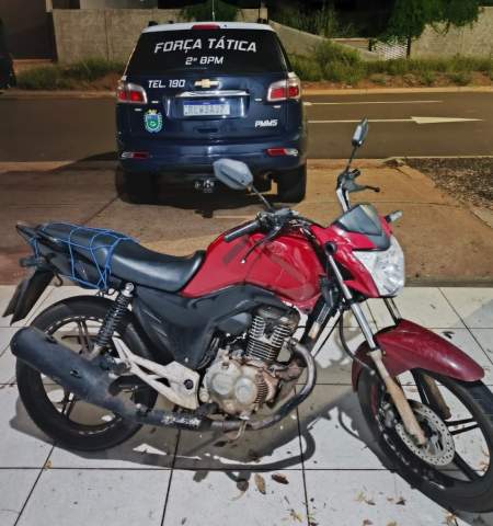 Polícia Militar em Três Lagoas realiza prisão de condutor por direção perigosa