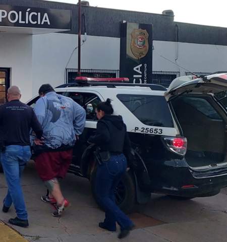 Polícia Civil de Castilho faz operação contra tráfico de drogas e prende morador do bairro Leão II