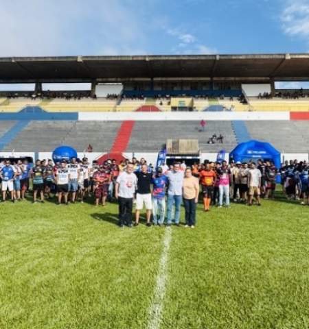 Prefeito de Três Lagoas Cassiano Maia faz abertura oficial de campeonatos de futebol
