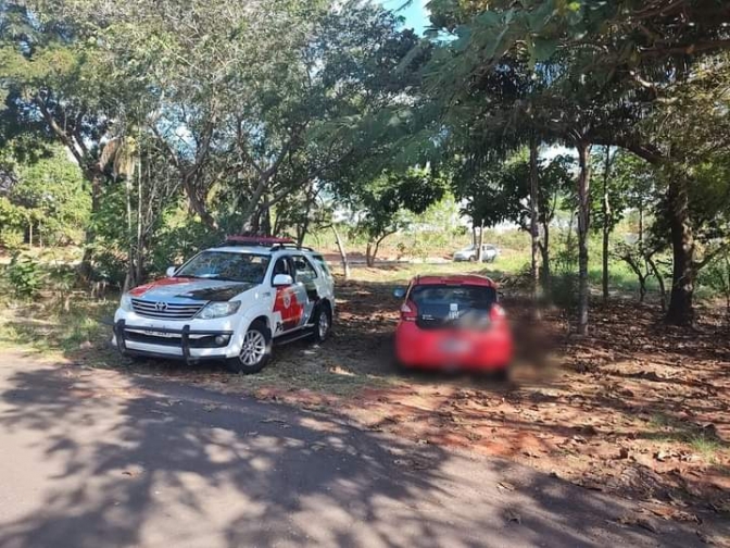POLÍCIA MILITAR LOCALIZA VEÍCULO FURTADO E DEVOLVE AO PROPRIETÁRIO EM ADAMANTINA