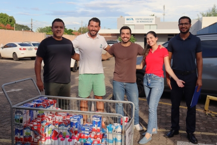 Hospital Auxiliadora de Três Lagoas recebe 150 litros de leite após ação no Park das Águas