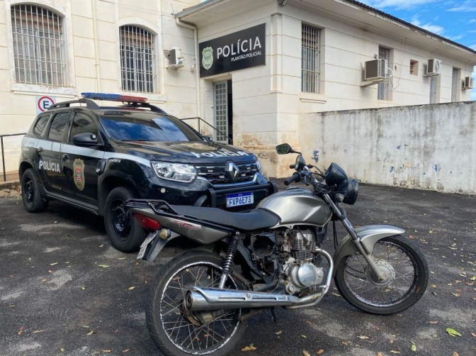 Polícia Civil de Penápolis prende acusado de roubar duas motos