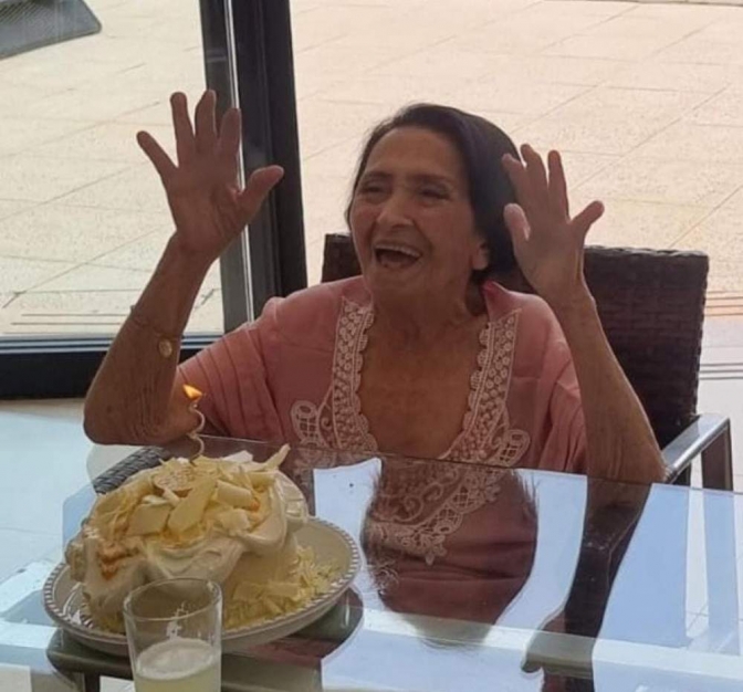 Andradina chora a perda da professora Leny Salomão aos 92 anos