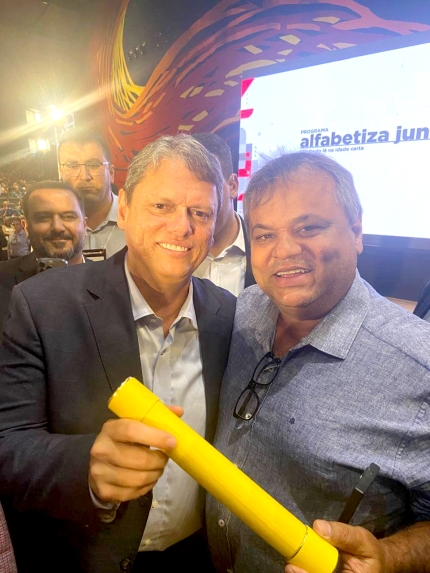 Educação de Murutinga recebe Prêmio “Excelência Educacional” em Cerimônia no Memorial da América Latina