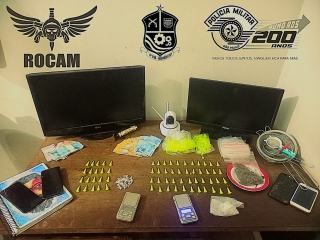 DUPLA É PRESA PELA POLÍCIA MILITAR POR TRÁFICO DE DROGAS EM BIRIGÜI