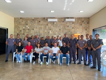 28° BPM/I ANDRADINA FAZ HOMENAGEM AOS POLICIAIS MILITARES QUE PASSARAM PARA RESERVA