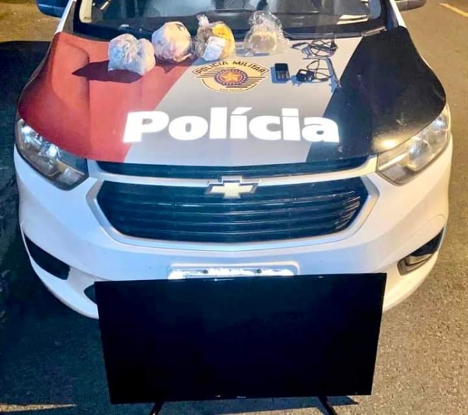 POLÍCIA MILITAR DE MIRANDOPOLIS PRENDE AUTOR DE FURTO E RECUPERA BENS ANTES DA VÍTIMA SABER QUE HAVIA SIDO FURTADA