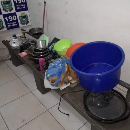Polícia Militar de Três Lagoas prende 02 autores de furto e uma receptadora