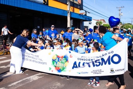 Caminhada pela Conscientização do Autismo reúne Castilho em prol da causa