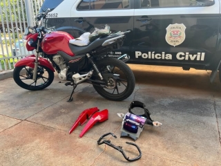Polícia Civil de Mirandópolis apreende moto sem placa usada para fazer manobras perigosas