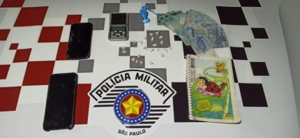 Polícia Militar prende homem por tráfico de drogas no bairro Vila Romana em Tupi Paulista