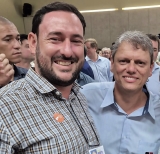 PREFEITO E VICE-PREFEITO DE CASTILHO SE REÚNE COM GOVERNADOR E SECRETÁRIOS DE ESTADO NA AGRISHOW