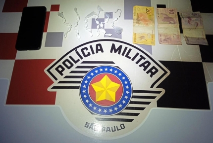 SOLDADOS QUE FREQUENTAM O CURSO DE FORMAÇÃO PRENDE ACUSADO POR TRÁFICO DE DROGAS EM VALPARAÍSO