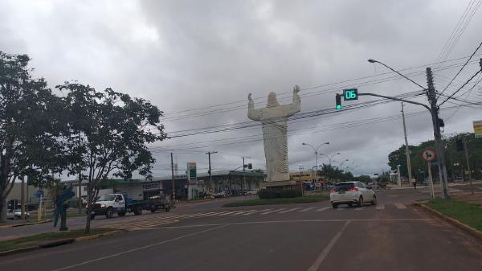 Três Lagoas planeja novo sistema de câmeras e modernização dos semáforos