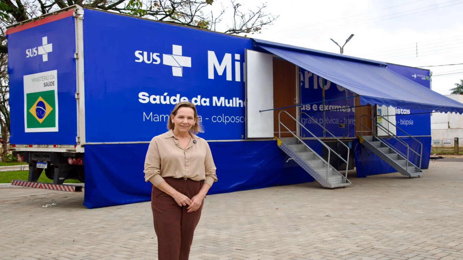 ANDRADINA RECEBE CARRETA DA SAÚDE VOLTADA AO ATENDIMENTO FEMININO